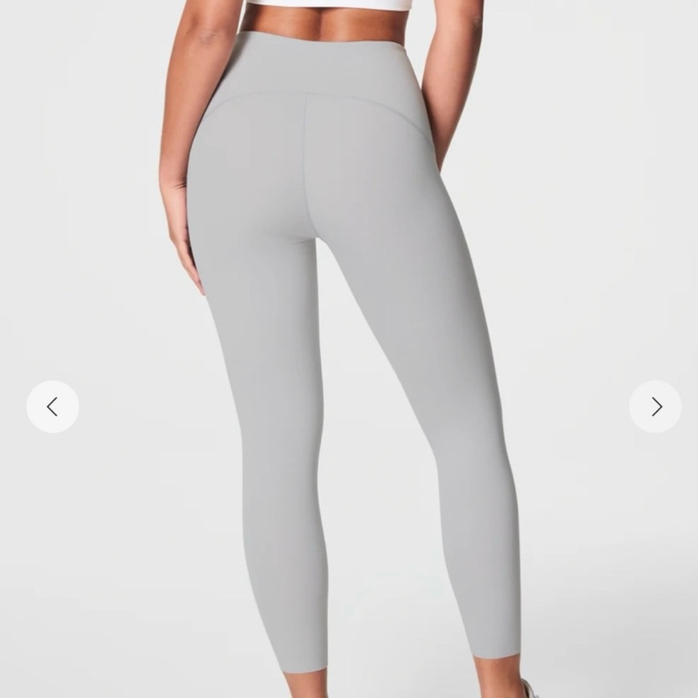 NWT Spanx Booty boost 7/8 leggings cloud grey